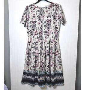 LuLaRoe Amelia‎ Dress XL Aztec Stretch Short Sleeve Cream Pockets
